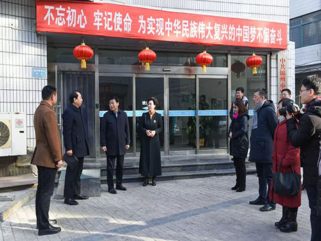 【今日頭條】市衛(wèi)計委汪孝男主任、韓恩元書記帶隊慰問我院一線醫(yī)護人員，并實地檢查安全生產(chǎn)
